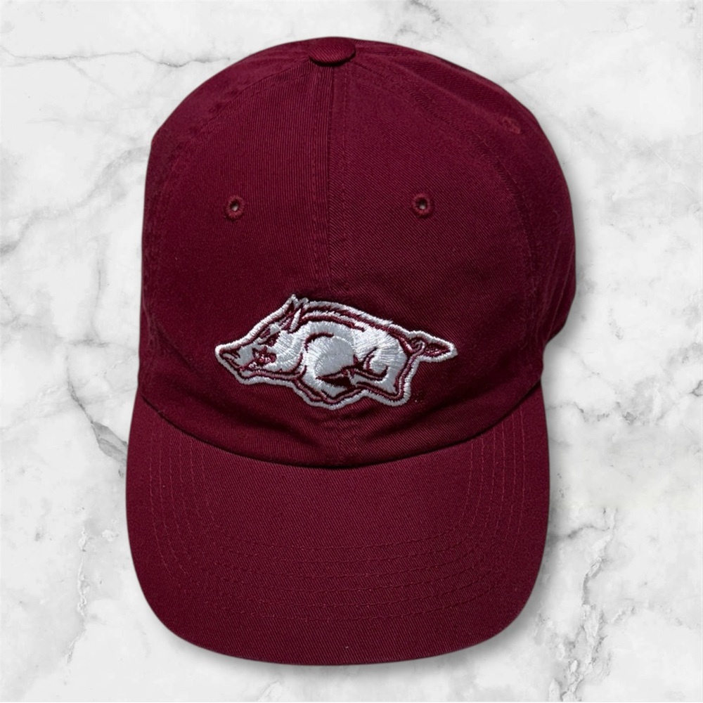 Maroon razorbacks Cap with Embroidered Logo one size unisex